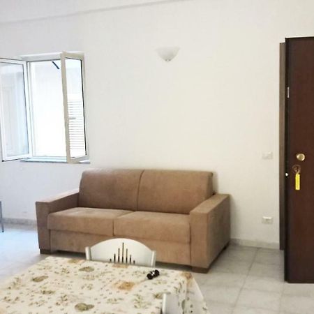 Climatizzato In Centro A 100M Dal Mare Villa Cirò Marina Exteriör bild