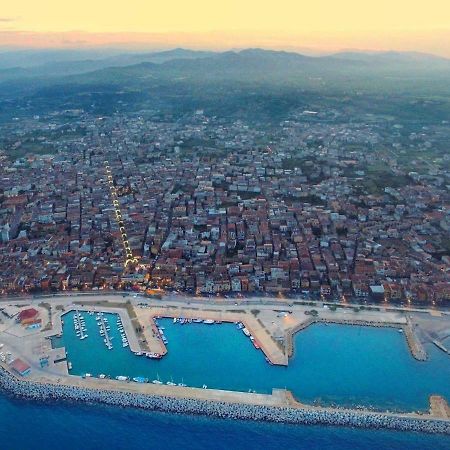 Climatizzato In Centro A 100M Dal Mare Villa Cirò Marina Exteriör bild