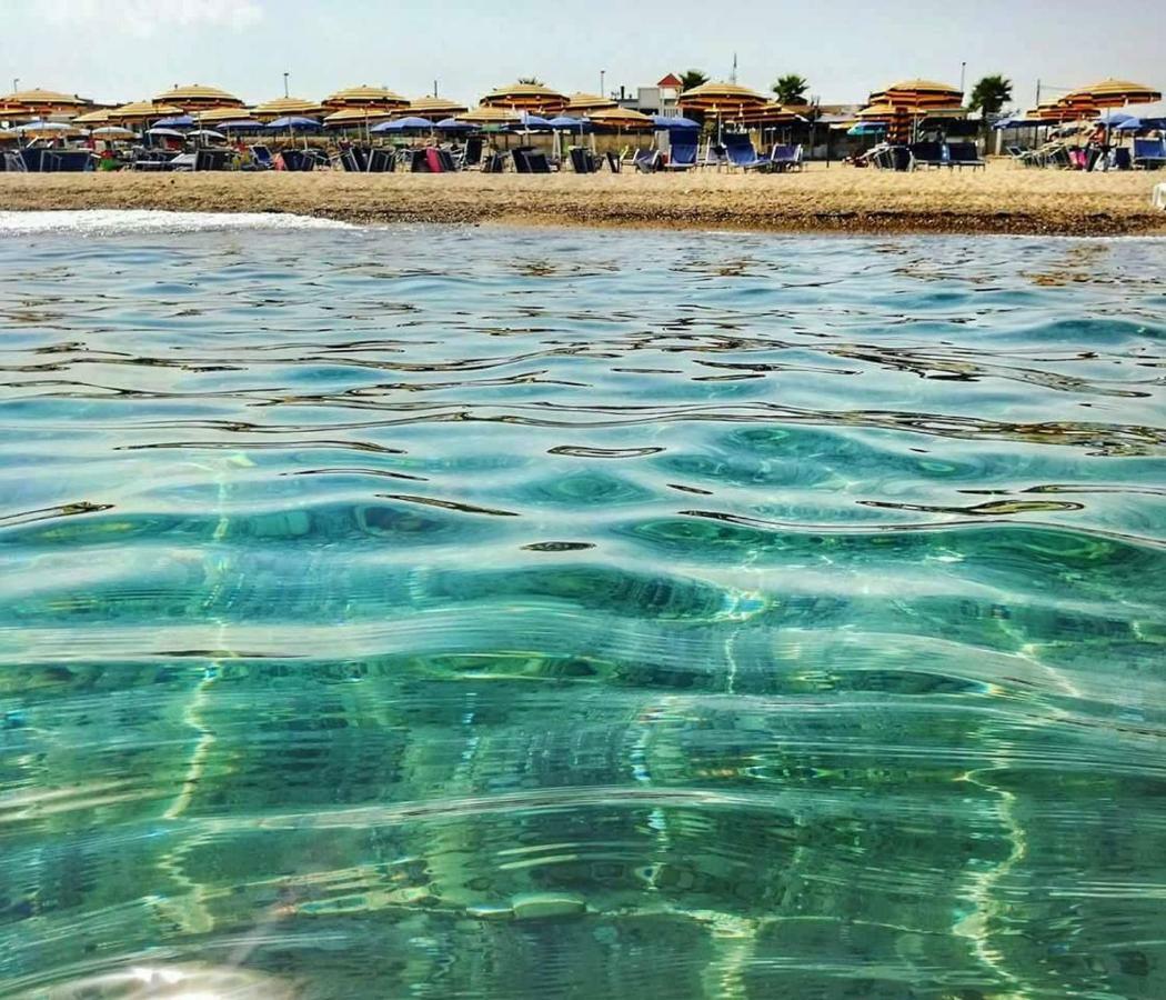 Climatizzato In Centro A 100M Dal Mare Villa Cirò Marina Exteriör bild